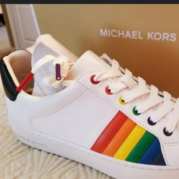 Michael KORS Poppy Laceup Rainbow Sneakers 🌈 - Picture 5 of 7